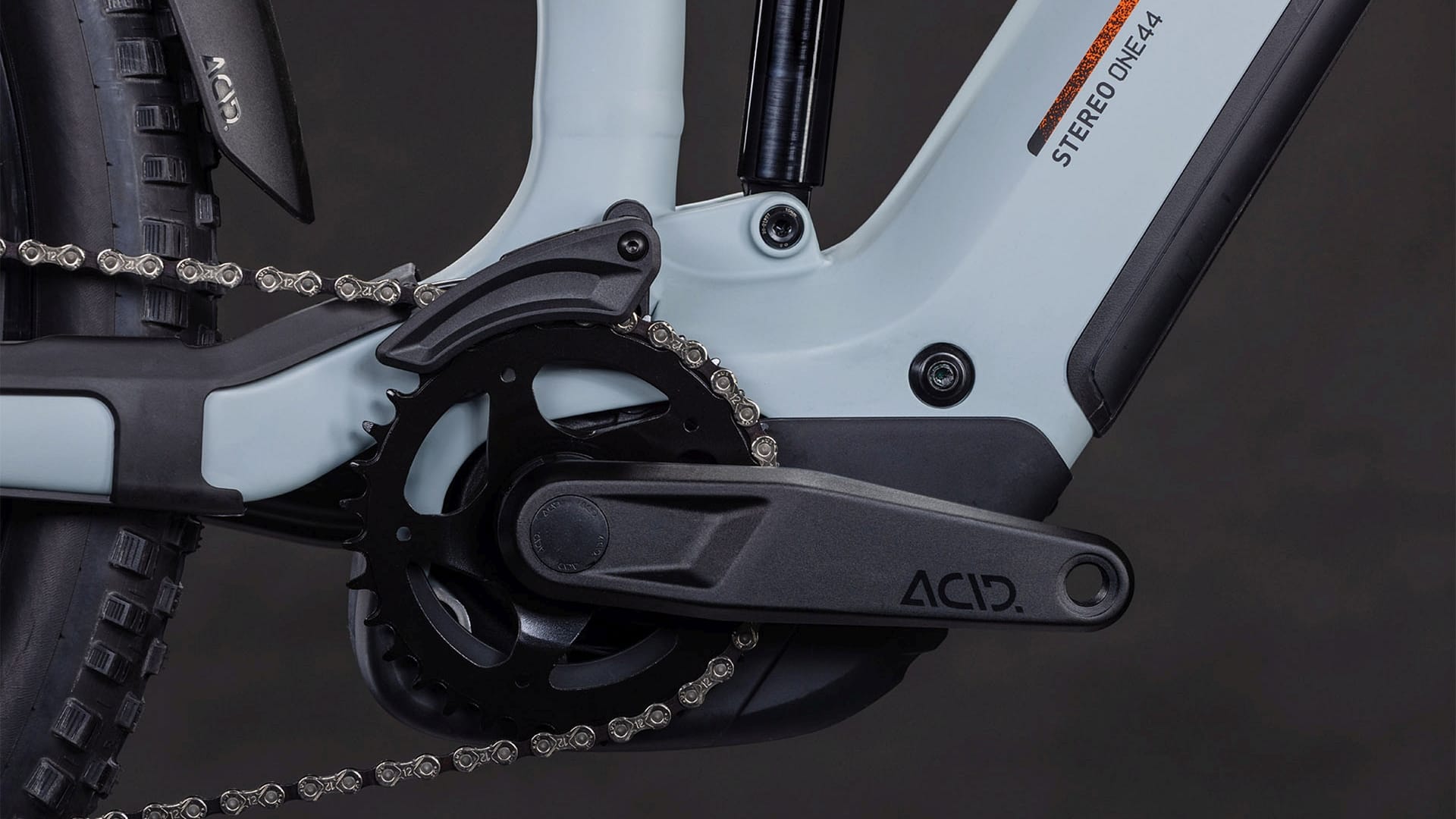 CUBE Stereo Hybrid ONE44 Pro 800 vulcan orange Frontbereich und Cockpit